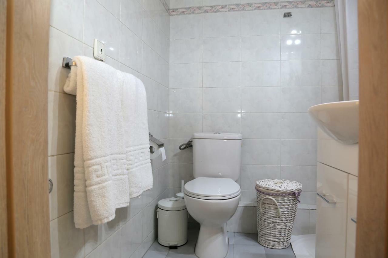Stylish Modern Apartment, Nilie Hospitality Mgmt Selanik Dış mekan fotoğraf